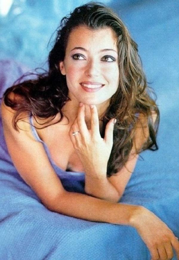 Mia Sara Measurements Pictures Leaked Topless